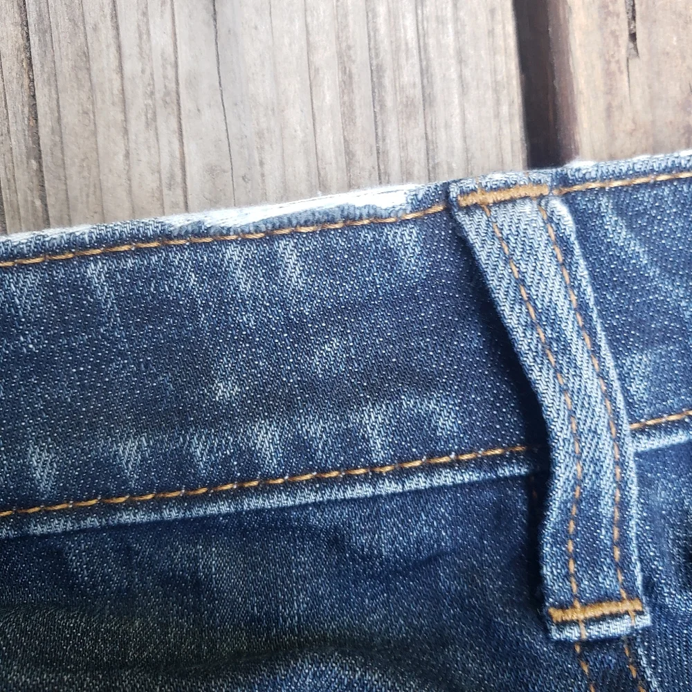 American Eagle Outfitters FLEX Dark Blue and Distressed Jeans - 32x34